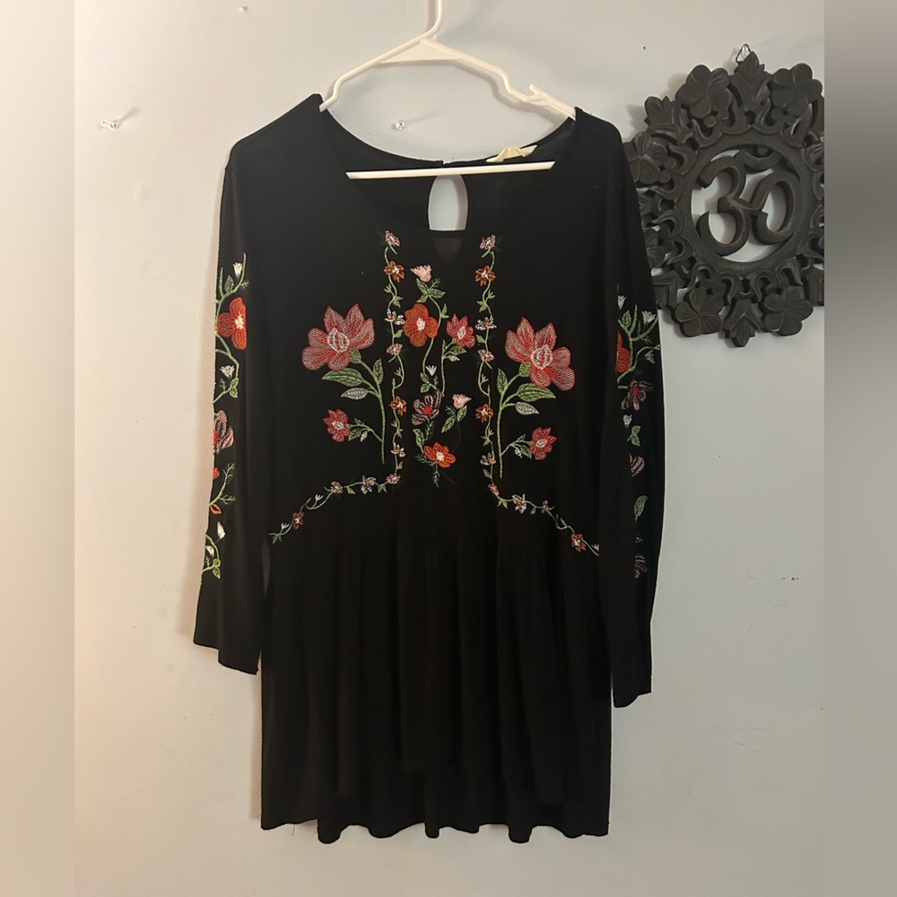 Beautiful Embroidered Tunic!